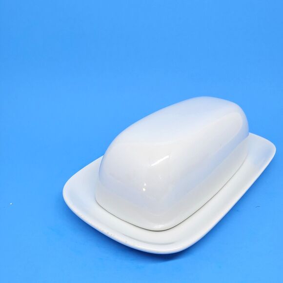 Pottery Barn Great White 2  Covered Butter Dish - Picture 4 of 10